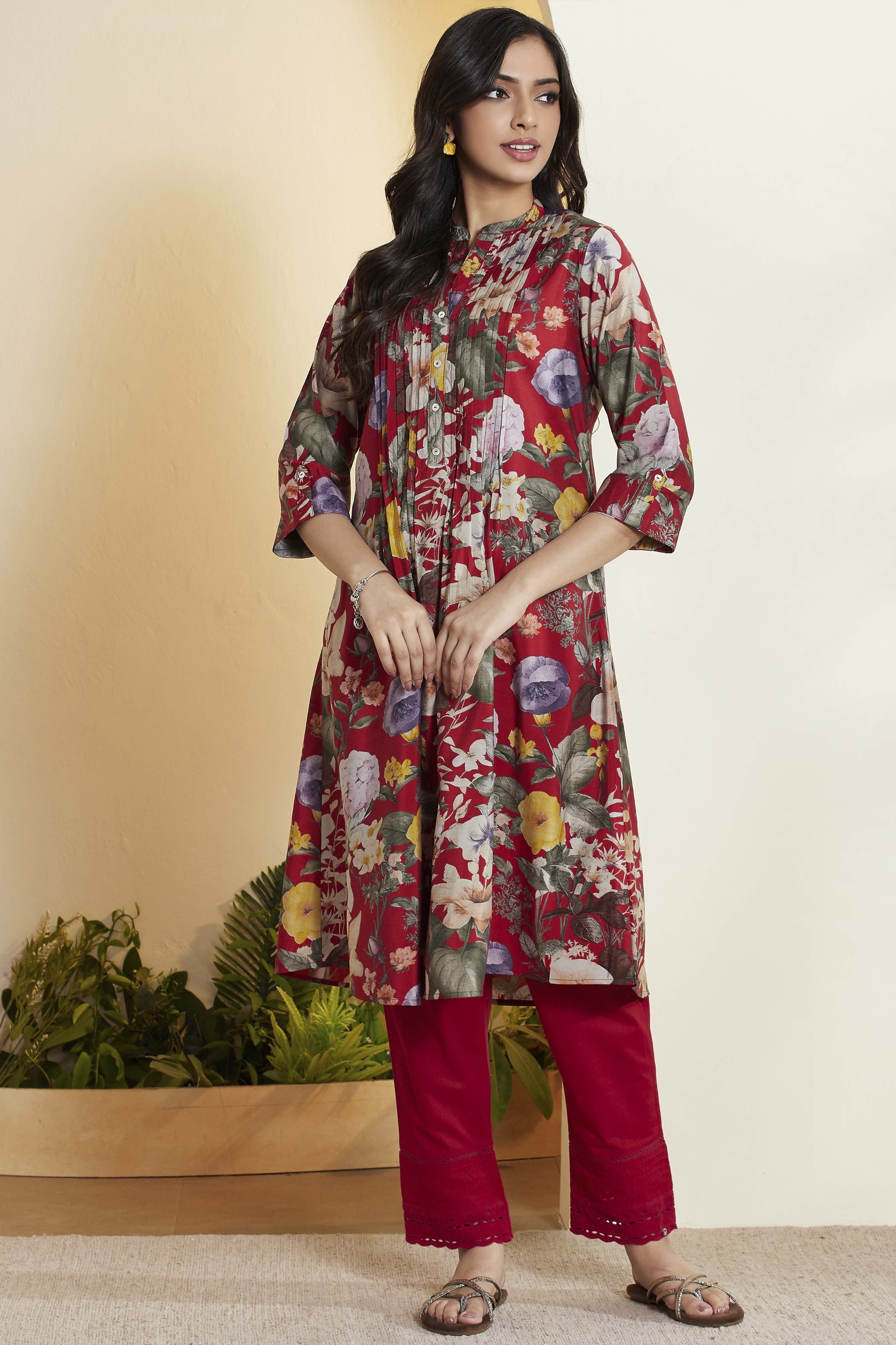 Blue Poly Viscose Floral Printed Straight Kurta image number 6