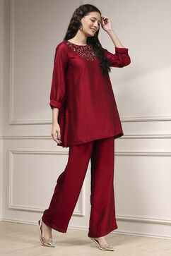 Red Self-Designed Straight Kurta Set image number 5