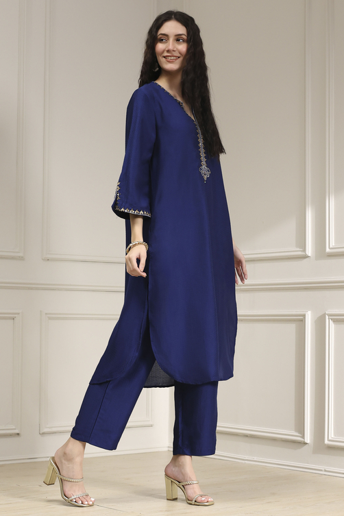 Indigo Blue Dyed Straight Kurta Set image number 5
