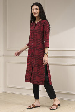 Maroon Cotton Ikat Straight Kurta image number 2