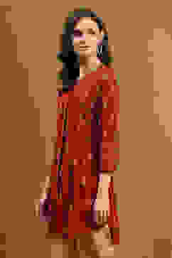 Maroon Floral Printed Gathered Short Kurta image number 2