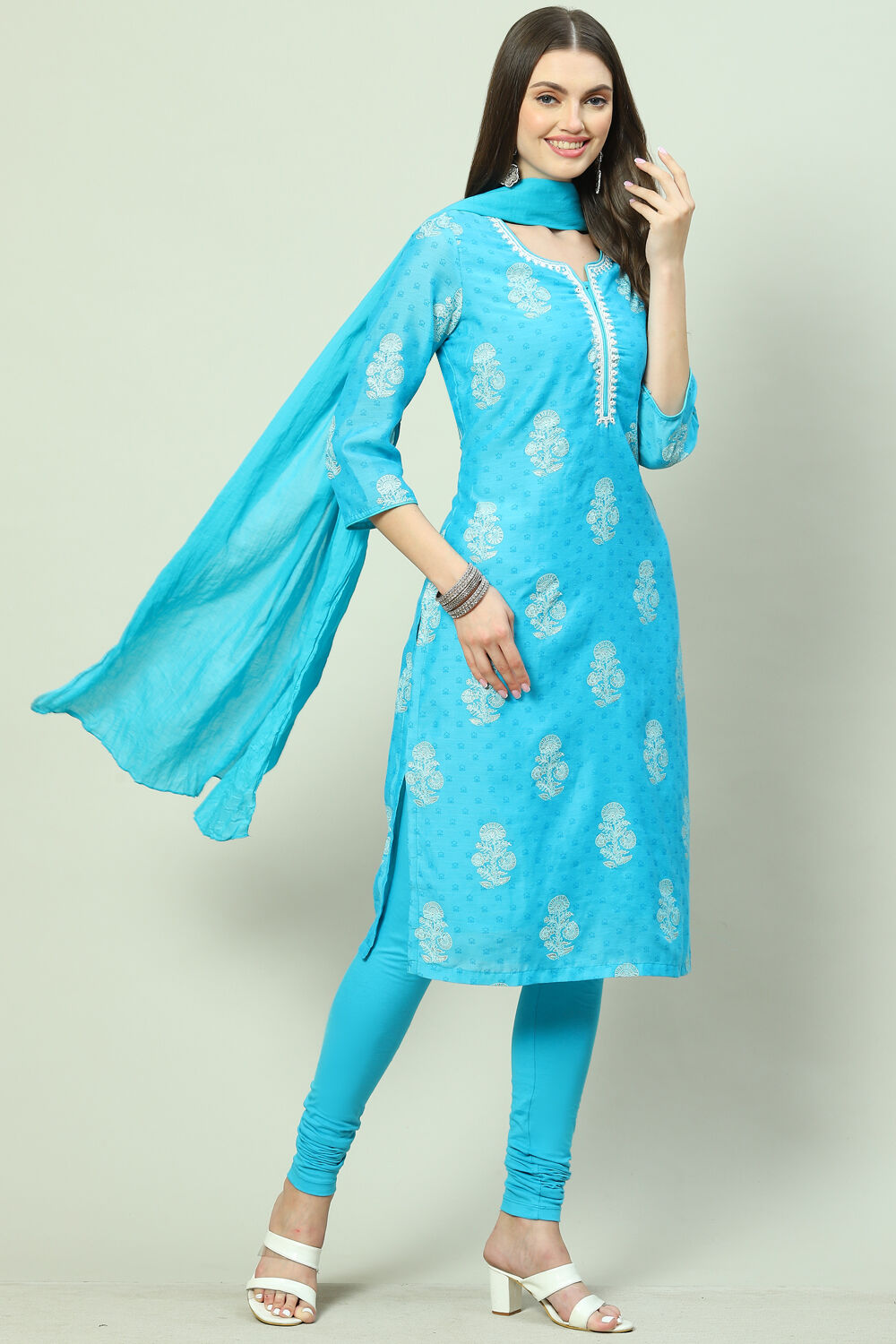 Peach Straight Kurta Churidar Suit Set image number 0