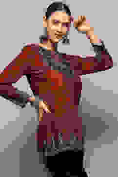 Maroon Crepe Printed Straight Short Kurta image number 4