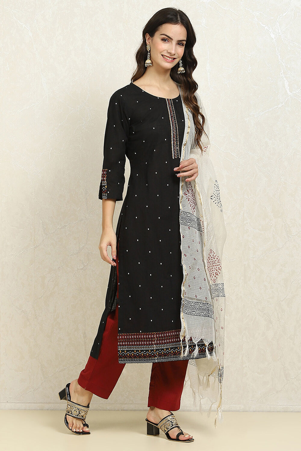 Yellow Cotton Handloom Unstitched Suit Set image number 6