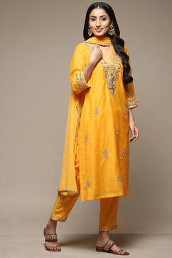 Yellow Cotton Blend Straight Kurta Pants Suit Set image number 0