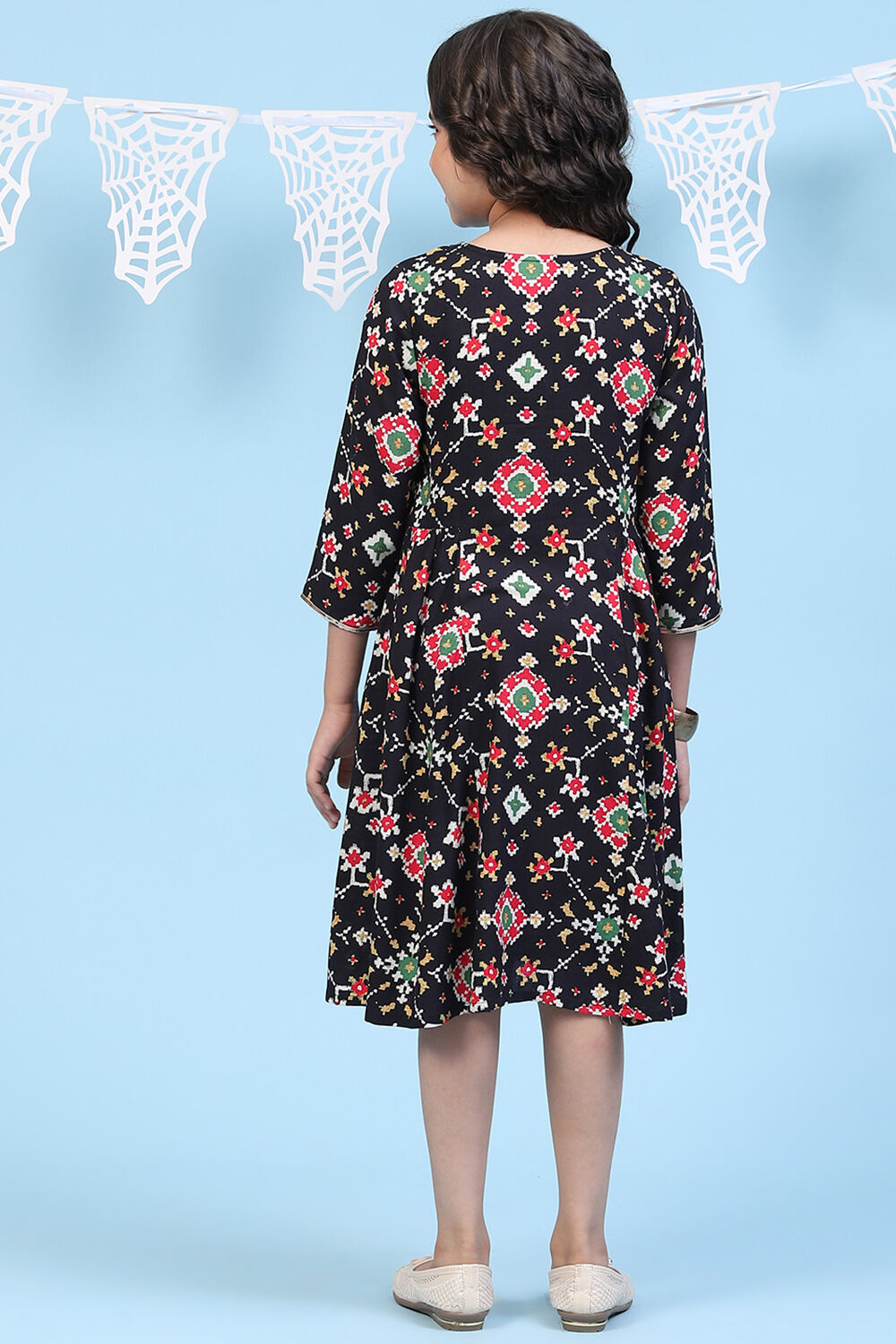 Blue Rayon Flared Printed Kurta image number 4