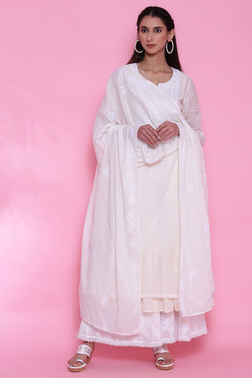 Off White Cotton Chikankari Embroidred Dupatta image number 2