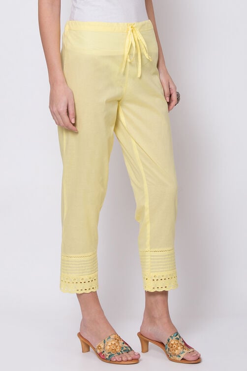 White Cotton Solid Pant image number 3