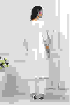 White Cotton Straight Suit Set image number 3