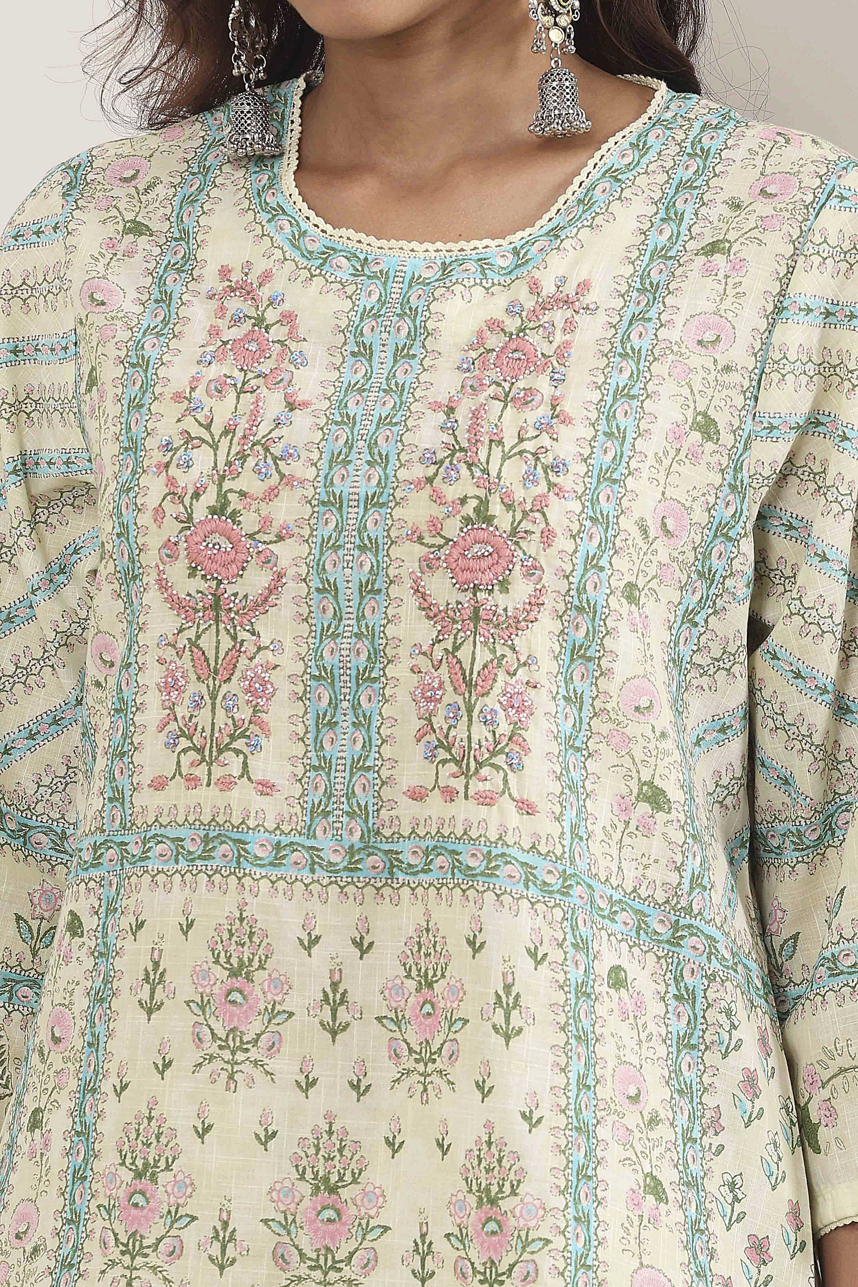 Cream-Colored Cotton Printed Straight Suit Set image number 1