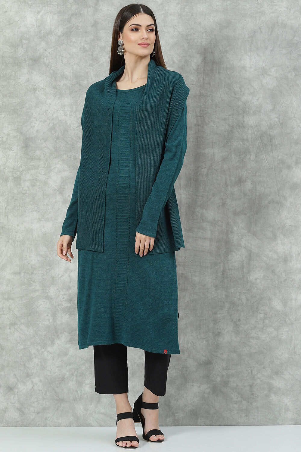 Black Acrylic Straight Scarf Set Yarndyed Kurta image number 5