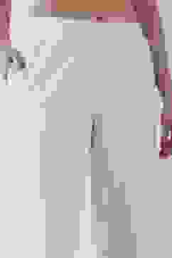 White Cotton Solid Fitted Pants image number 1