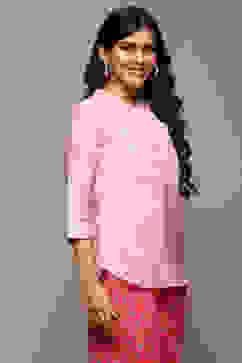 Pink Cotton Blend Kurti image number 3