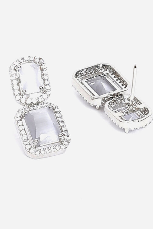 Grey Earrings image number 3