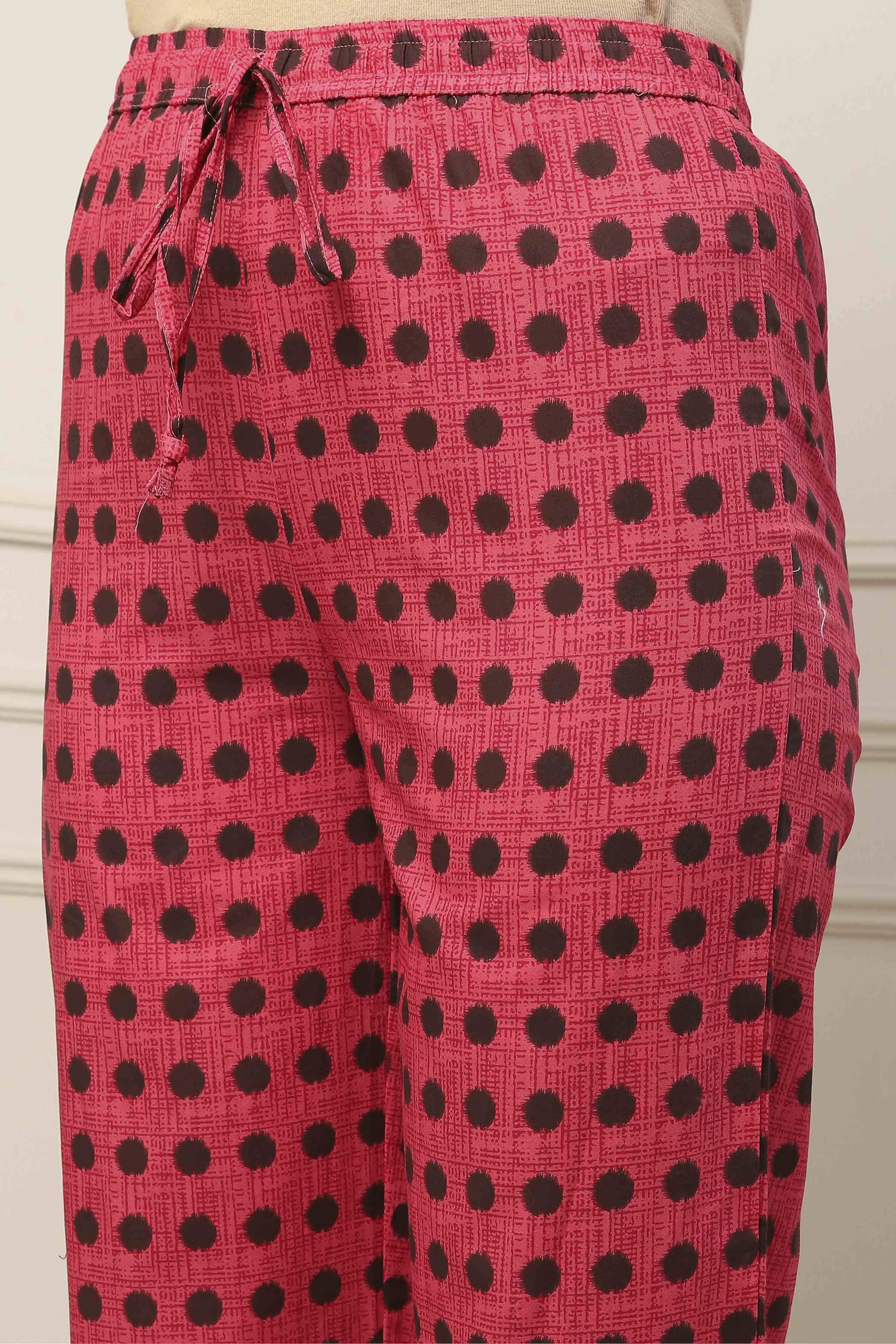 Maroon Cotton Abstract Printed Straight Suit Set image number 2