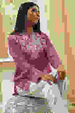 Pink Printed Straight Short Kurta image number 0