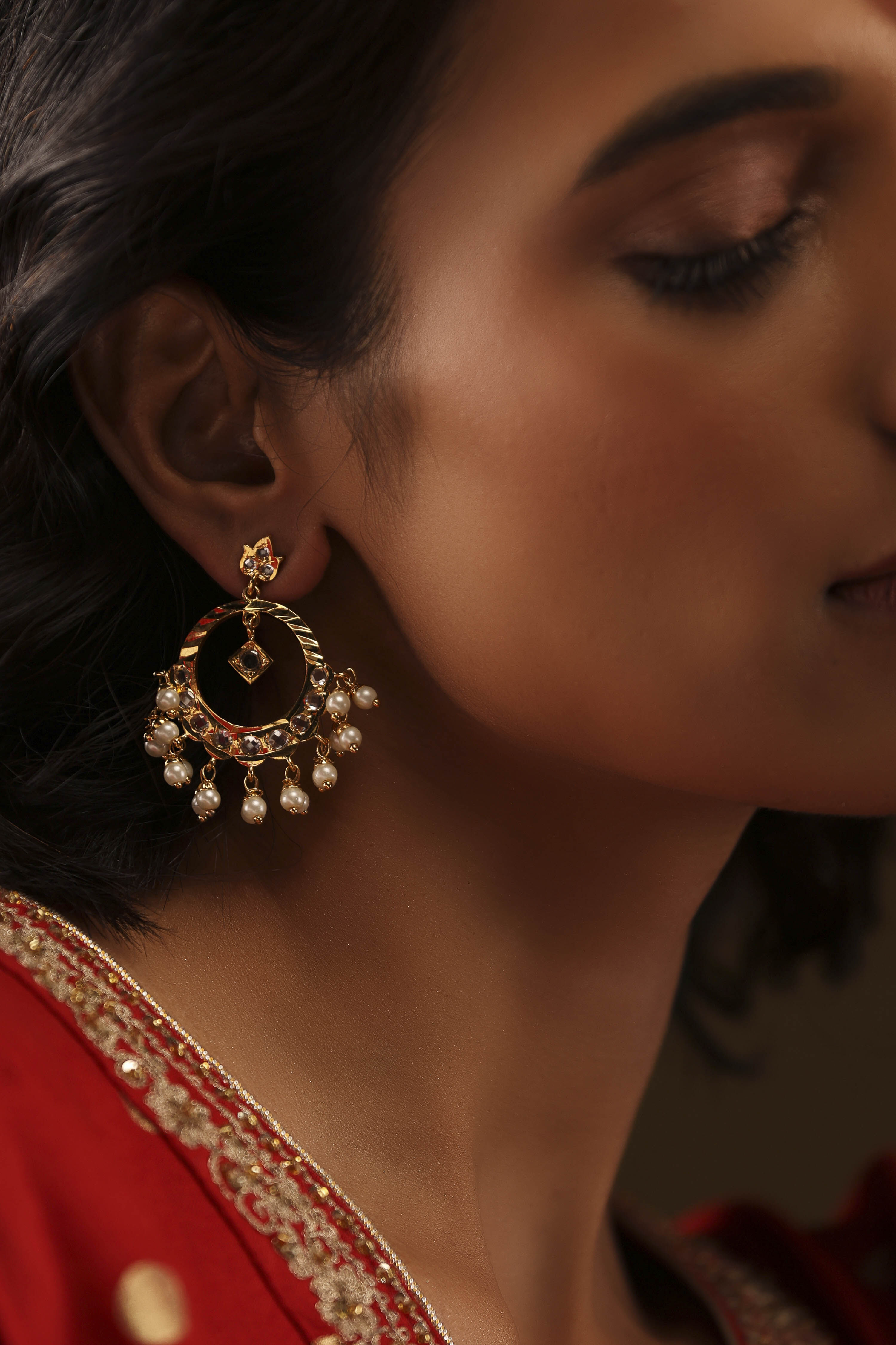 White Stone Embellished Earrings image number 1