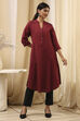 Burgundy Cotton Blend Solid Straight Kurta image number 4