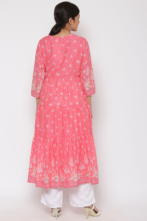 Pink Cotton Tiered Printed Kurta image number 5