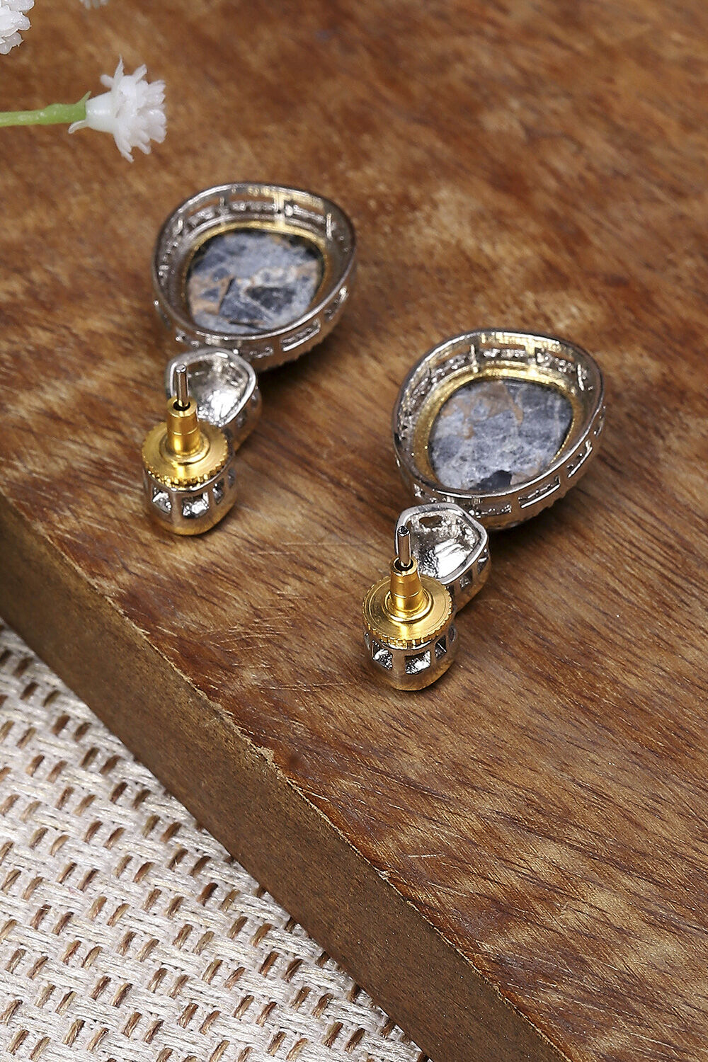 Black Brass Drop & Danglers image number 2