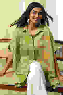 Green Geometric Printed Kaftan-Style Shirt image number 0