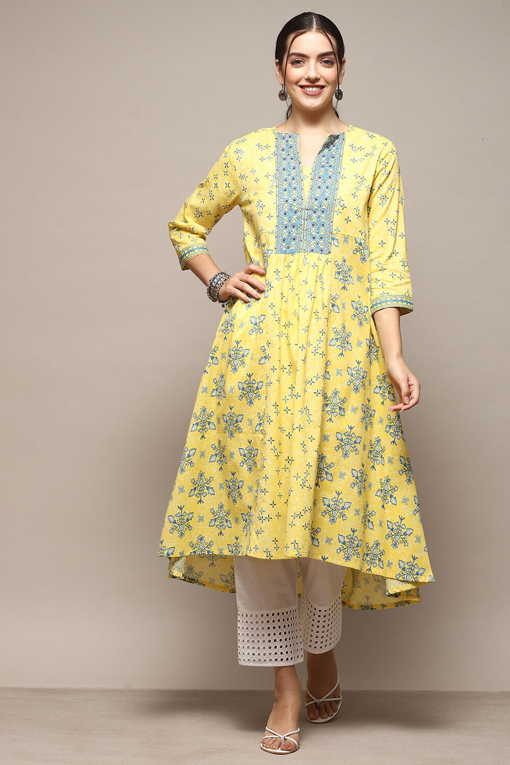 Red Cotton Blend Printed Kurta image number 0