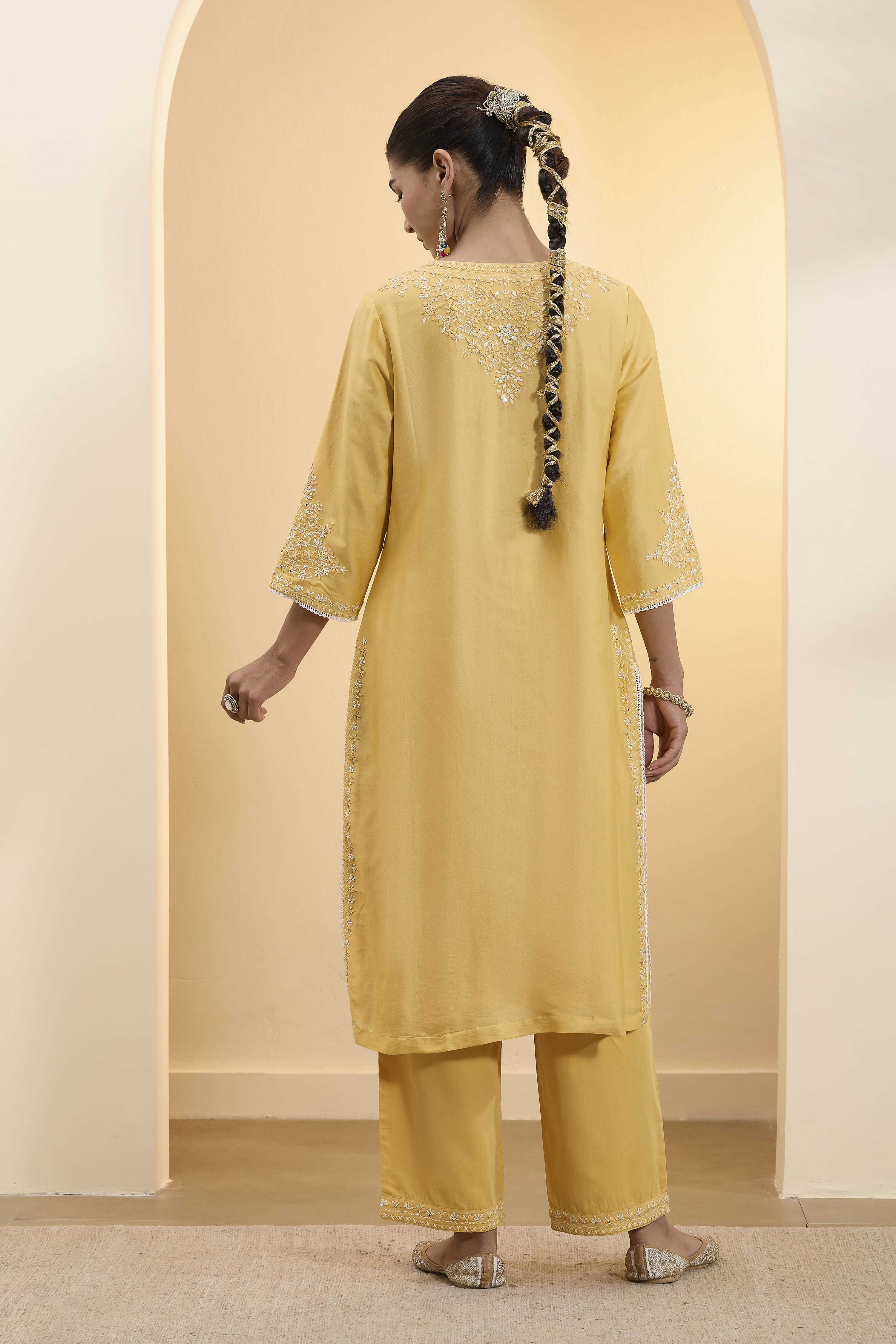 Yellow Silk Chanderi Straight Suit Set image number 4