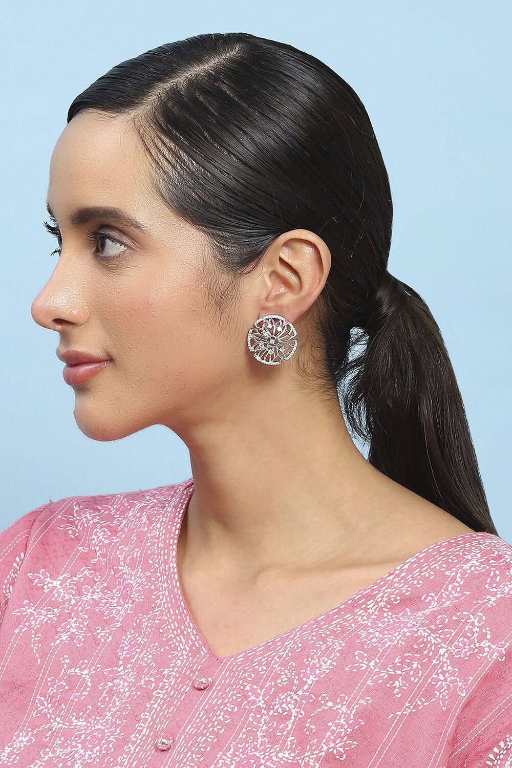 White Alloy Studs image number 3