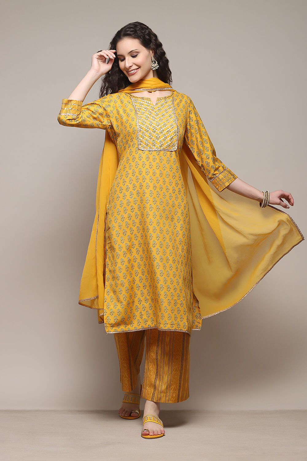 Teracota Poly Chiffon Straight Printed Kurta Palazzo Suit Set image number 0