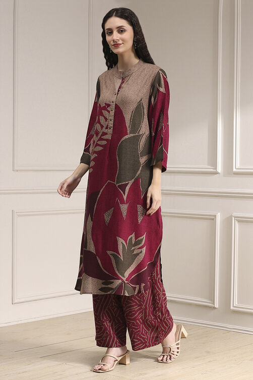 Berry Printed Straight Kurta Set image number 3