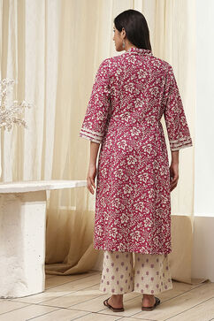 Red Cotton Printed Gathered Suit Set image number 4