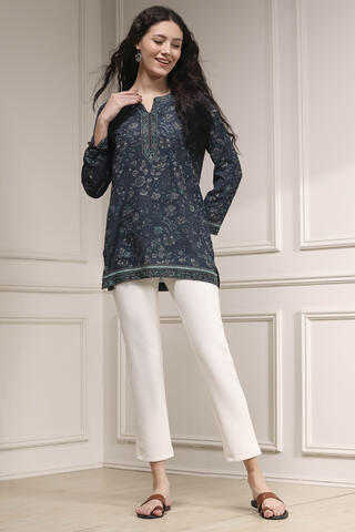 BIBA Indigo Polyester Straight Printed Kurti in Indigo