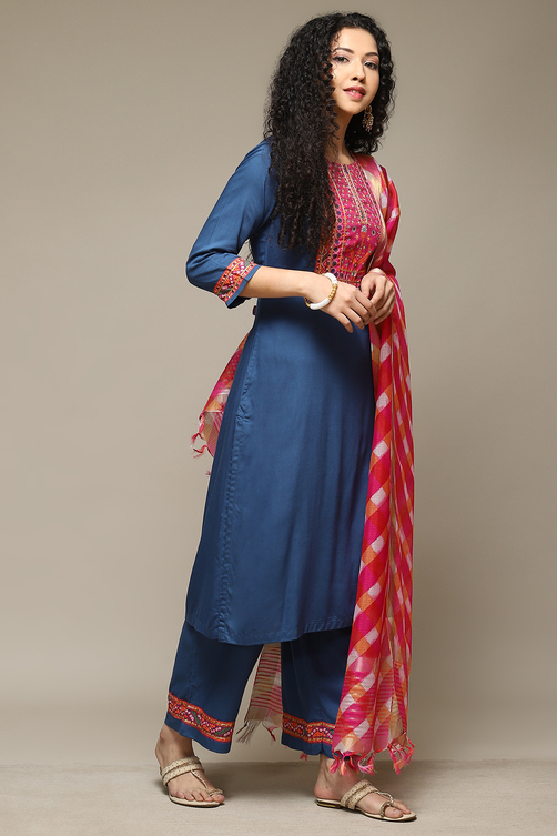 Blue and Pink Straight Suit Set image number 6