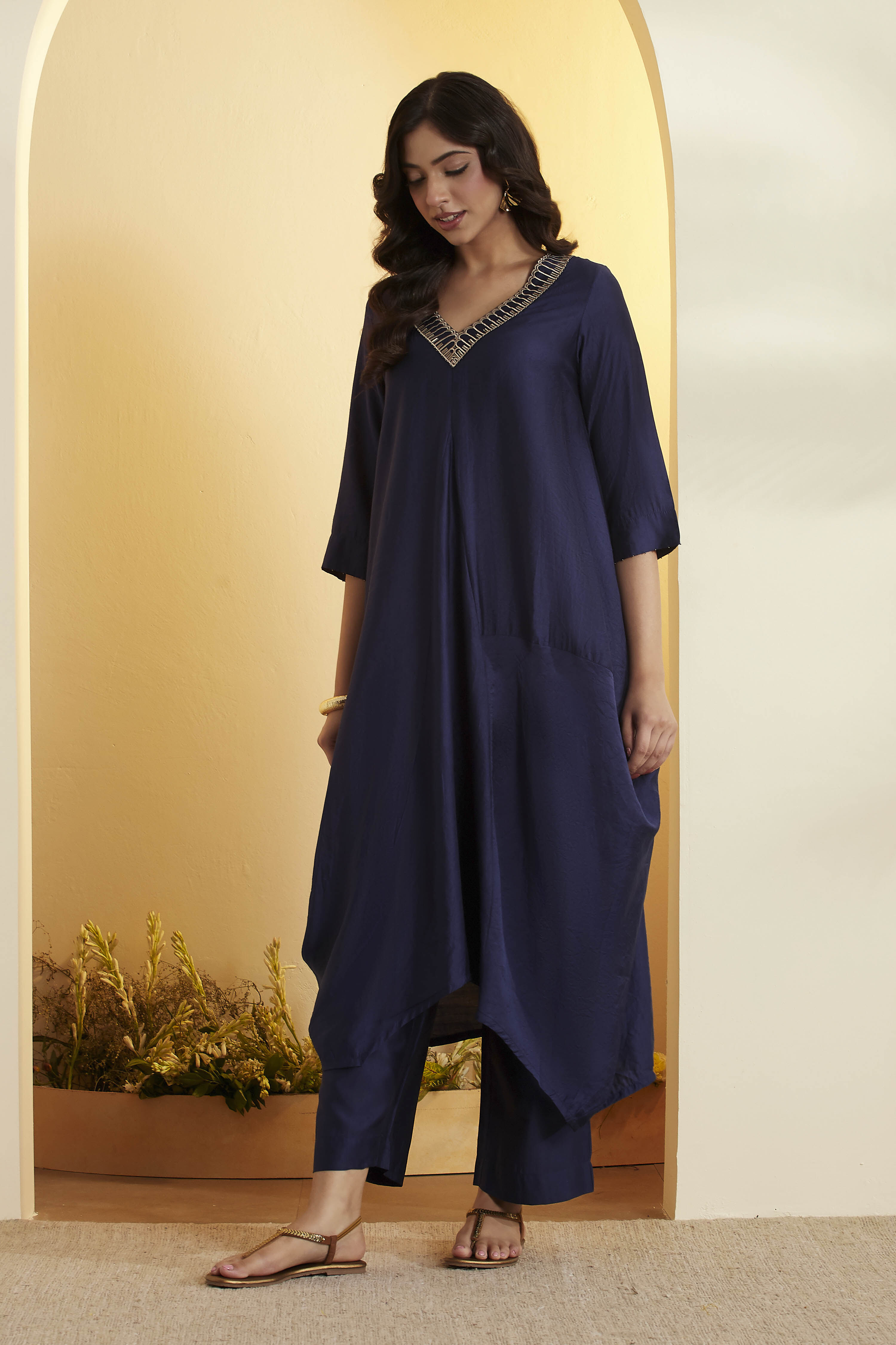 Navy Viscose Silk Kalidar Kurta Pants Set image number 3