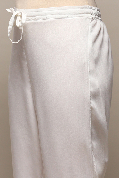 White Red Cotton Straight Suit Set image number 2