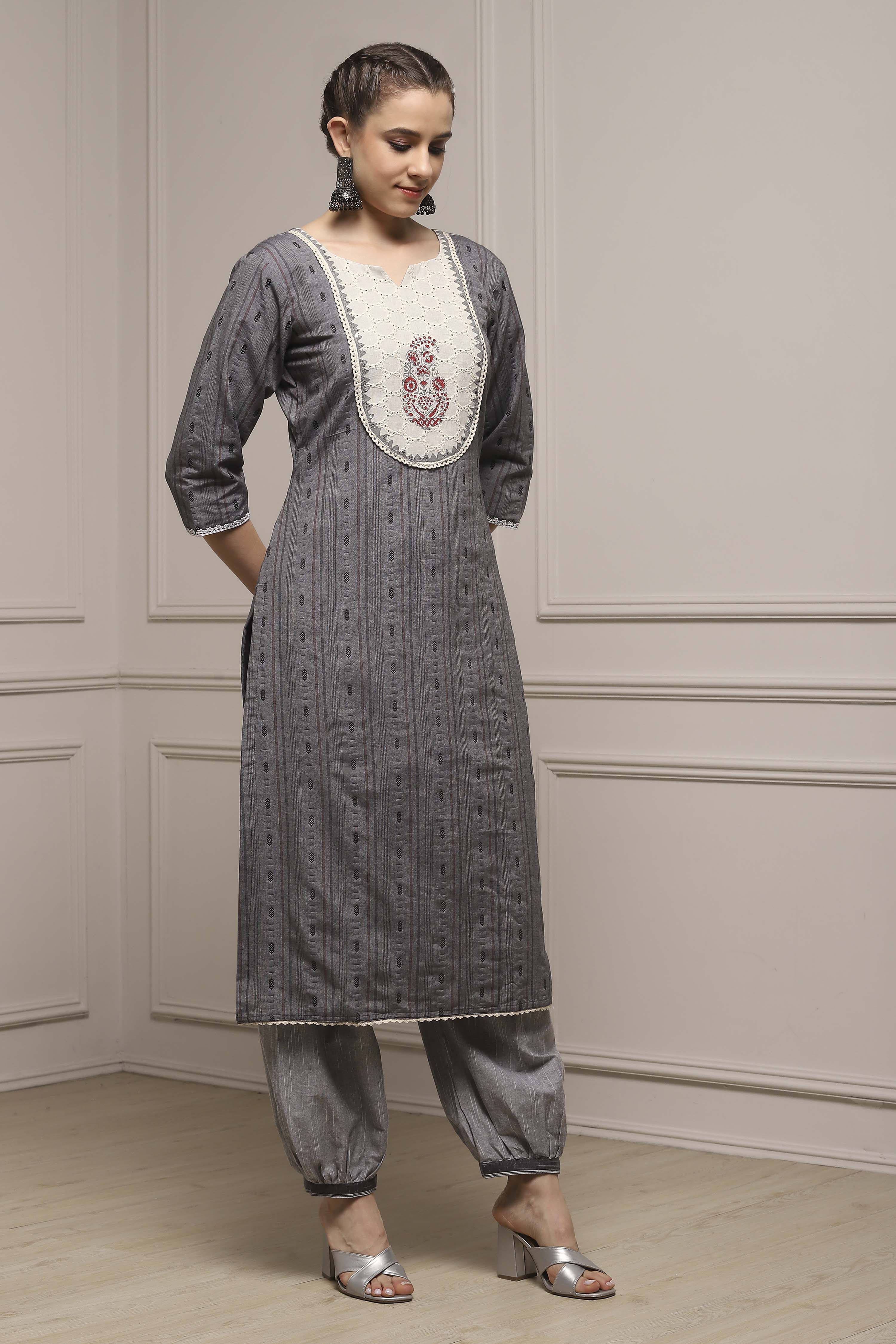 Grey Cotton Blend Woven Unstitched Suit Set image number 6