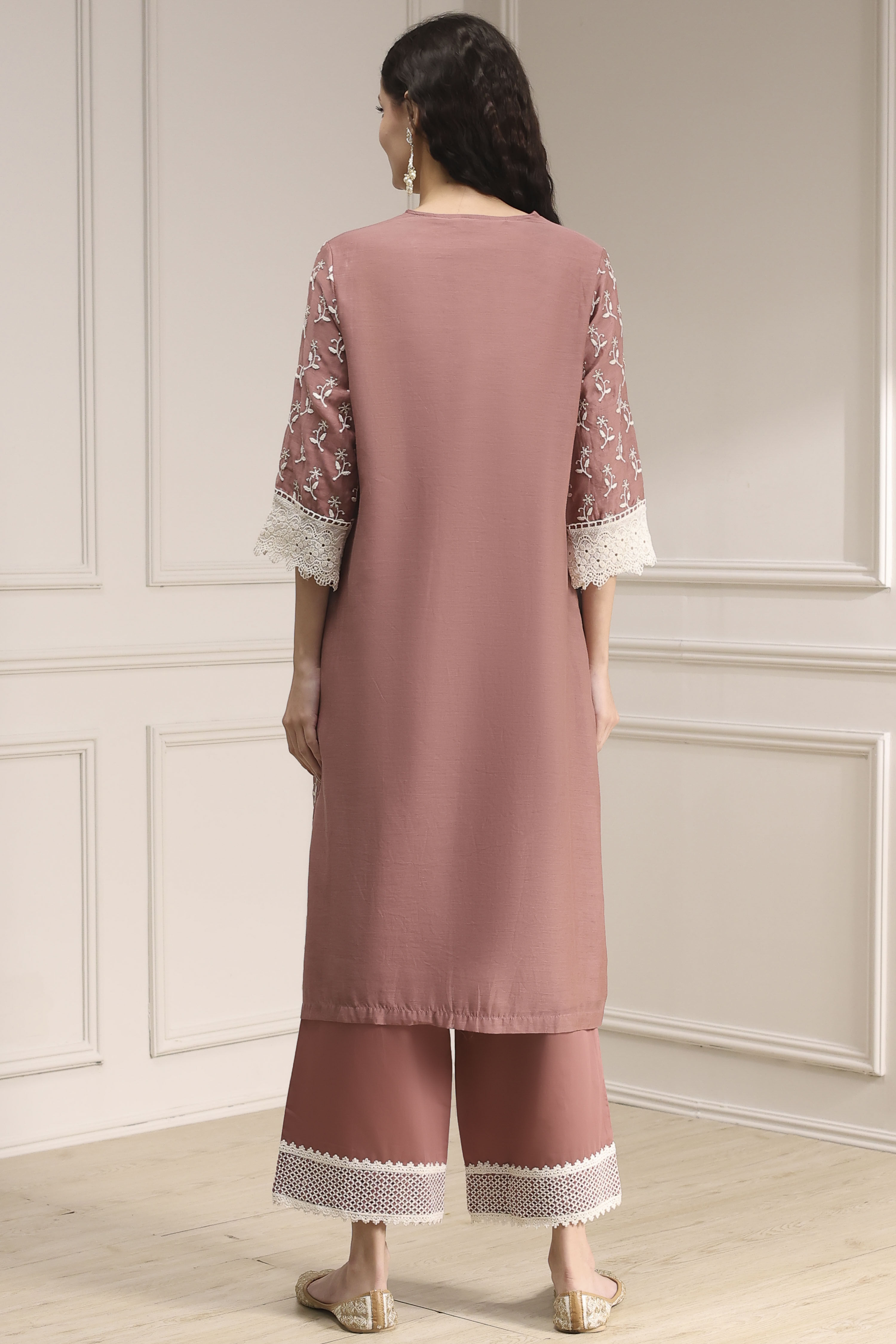 Sap Green Chanderi Straight Suit Set image number 4