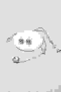 White Choker Festive Set image number 2