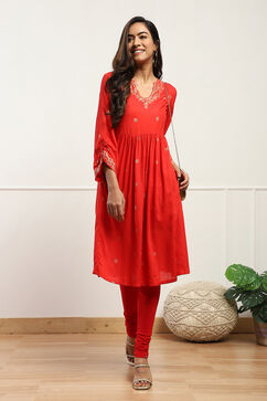 Red Cotton Blend Solid Churidar image number 0