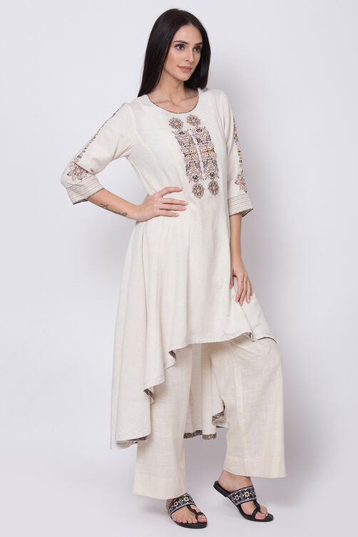 Off White Cotton Flax A-Line Kurta image number 4