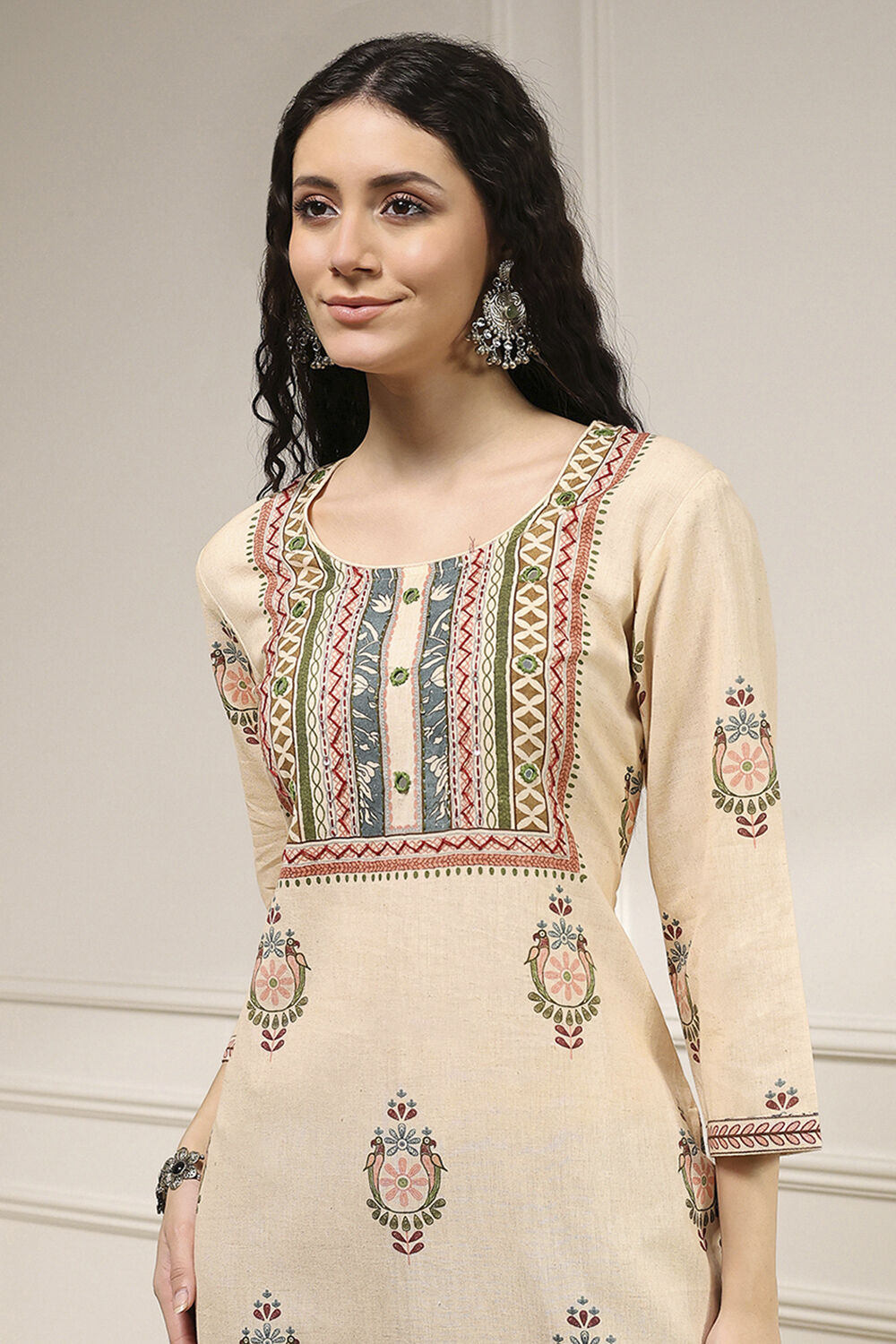 Off White Handloom Cotton Hand Block Print Unstitched Suit Set image number 2