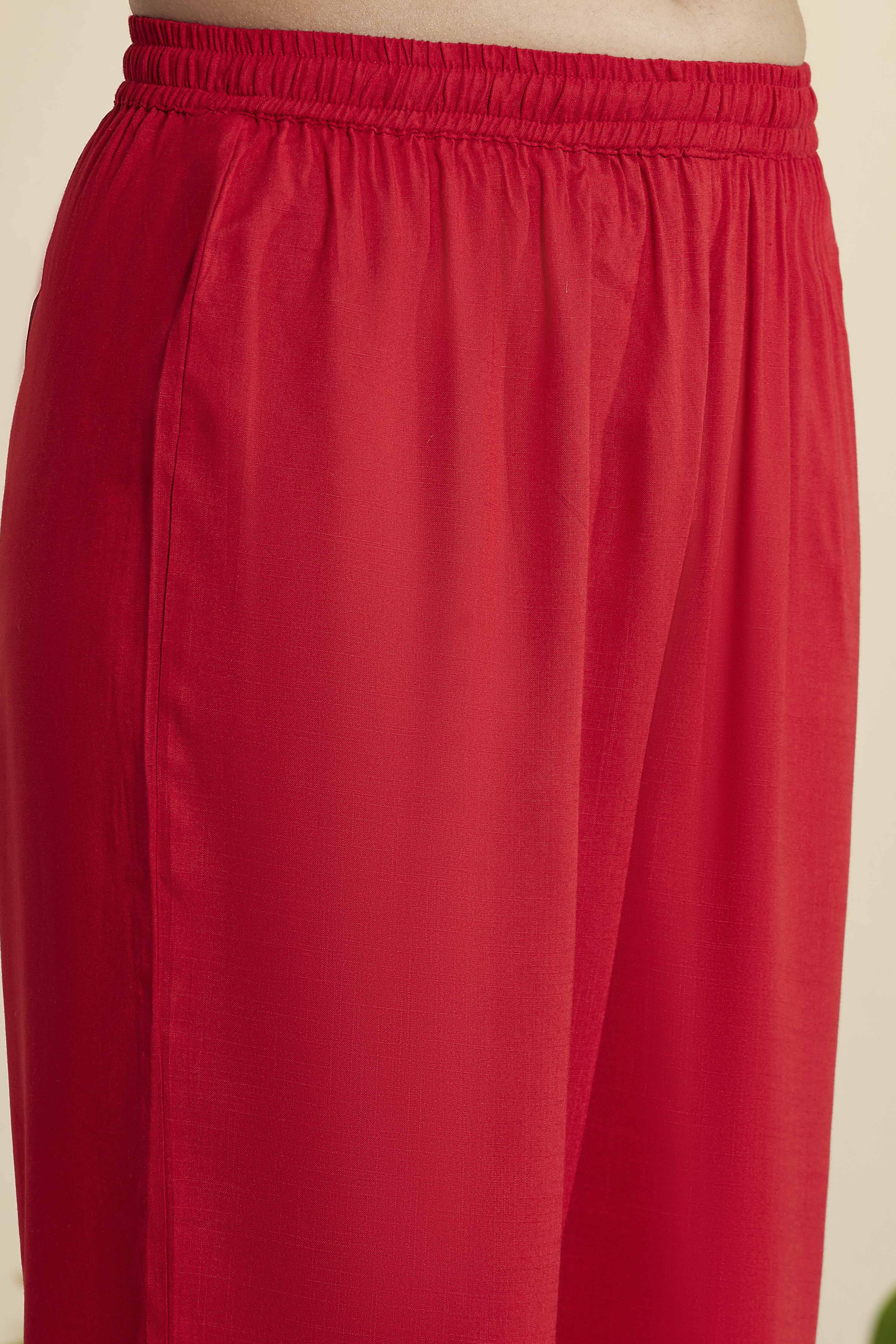 Red Viscose Rayon Solid Suit Set image number 2