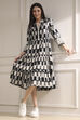 Black and White Cotton Tiered Dress image number 4