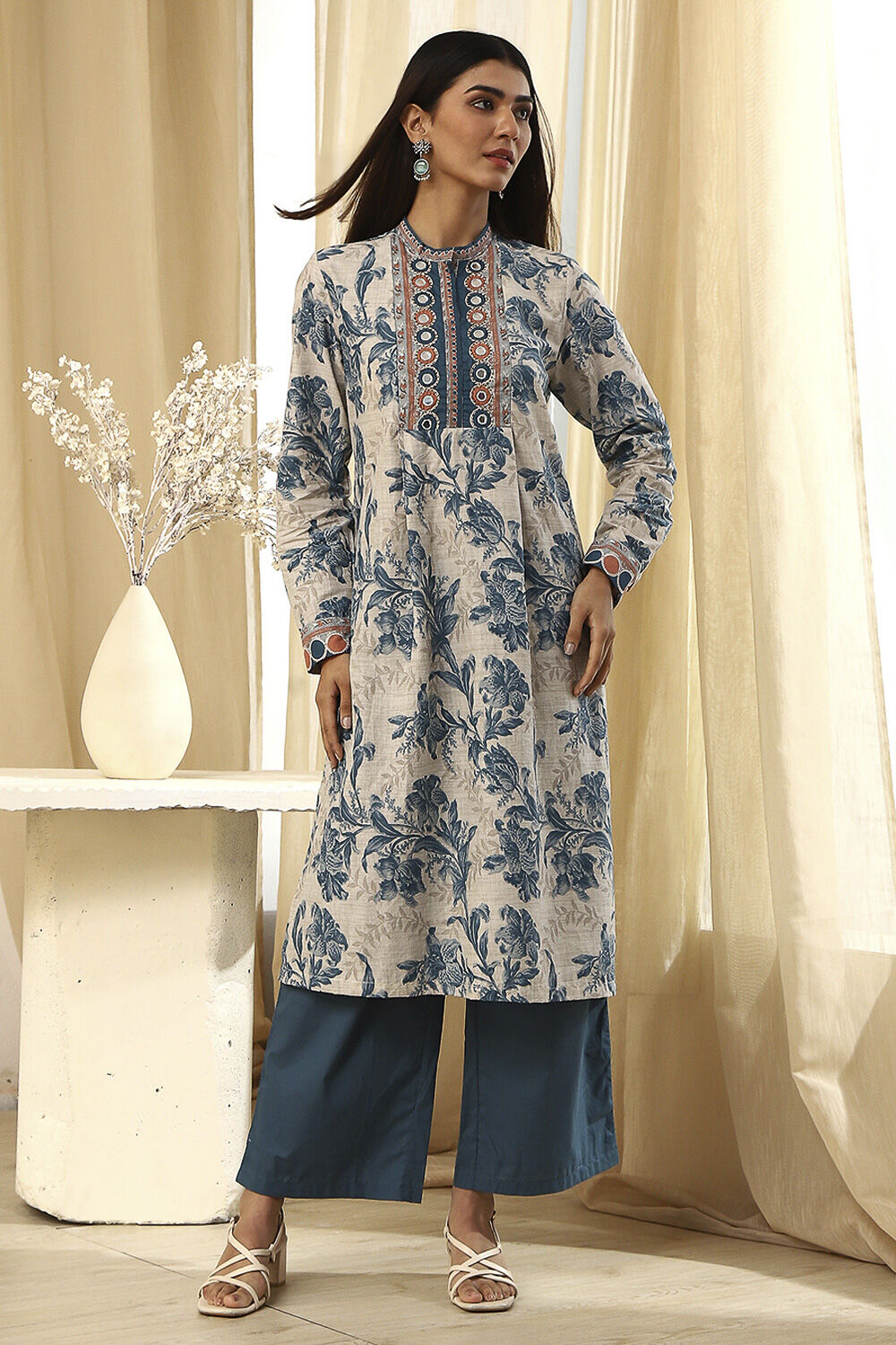 Beige and Teal Pure Cotton Straight Kurta Set image number 6