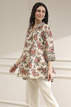 Off-White and Red Cotton A-Line Shirt image number 2