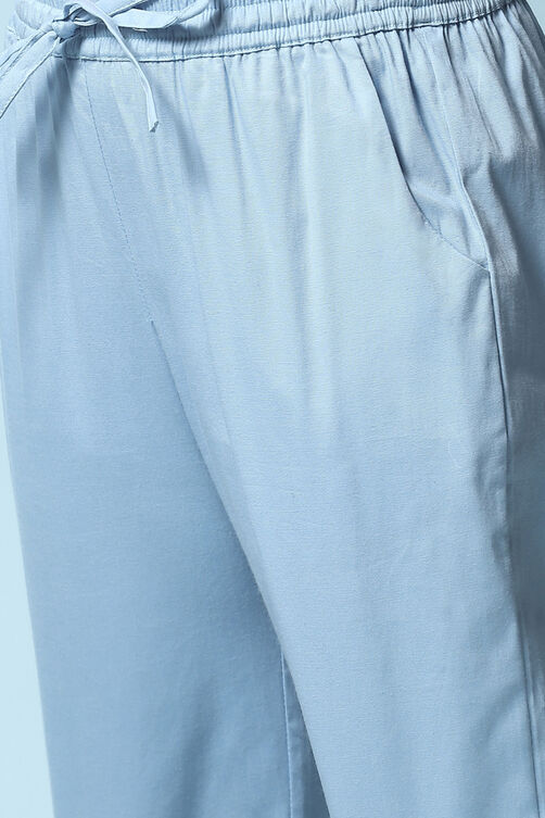 Pink Cotton Blend Capris image number 1