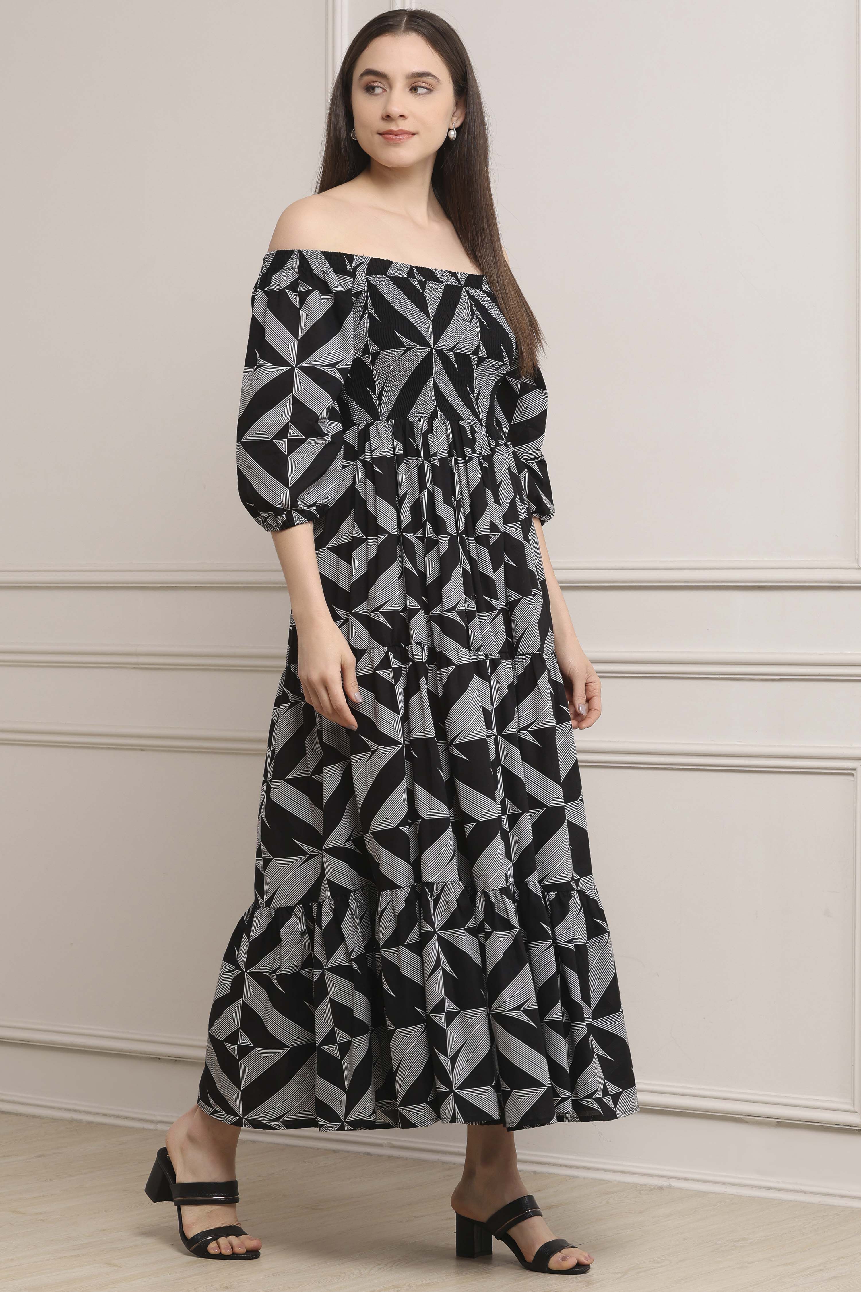 Black Cotton Tiered Dress image number 4