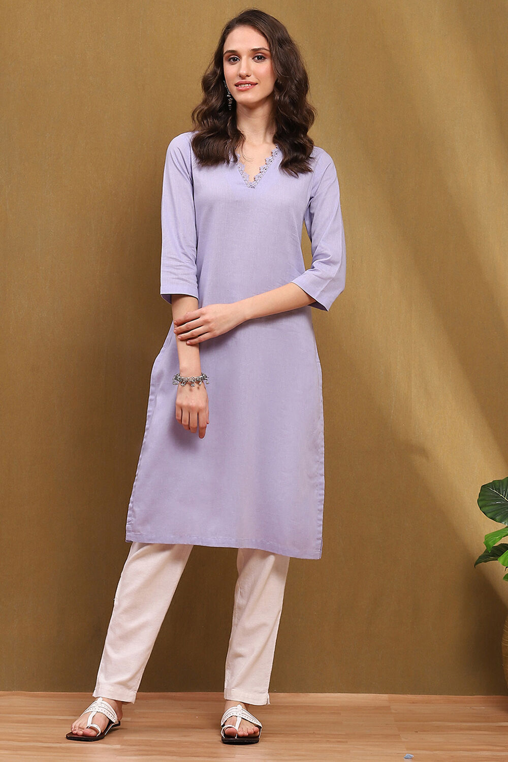 Green Cotton Blend Solid Straight Kurta image number 5