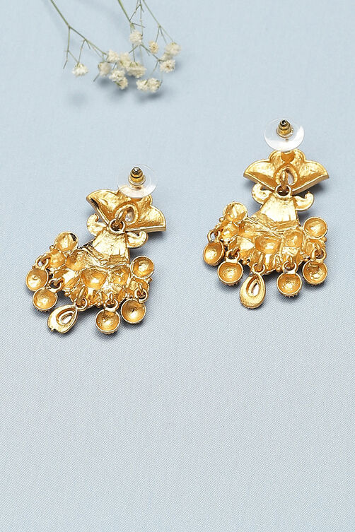 Gold Alloy Earrings image number 2