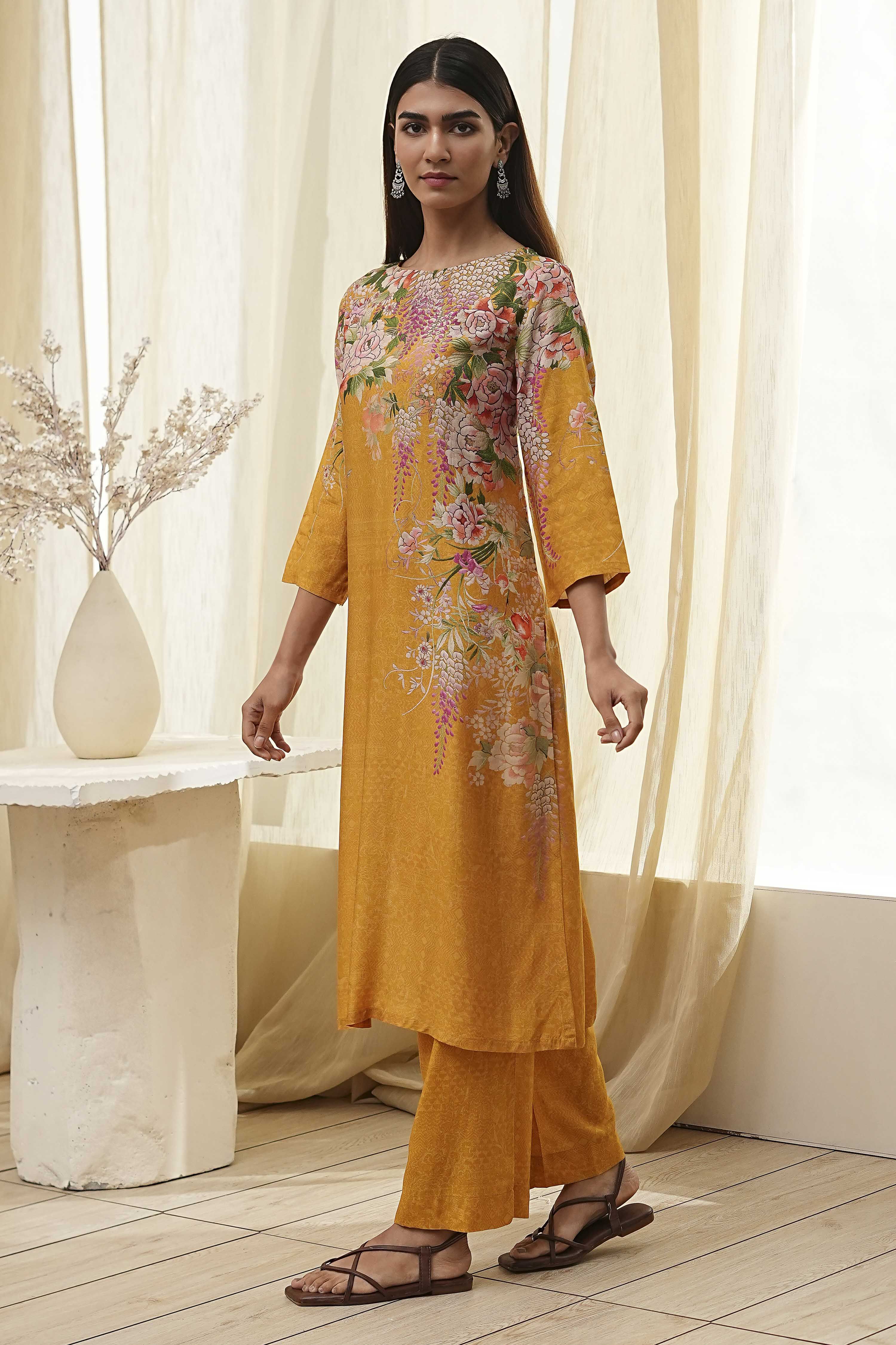 Mustard Yellow Floral Straight Kurta Set image number 3